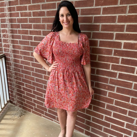Red Flutter Sleeve Smocked Floral Boho Sundress - Picture 3 of 3